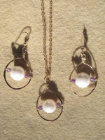 Hoop earrings & pendant